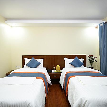 Karma Hotel Nepal Катманду Екстер'єр фото