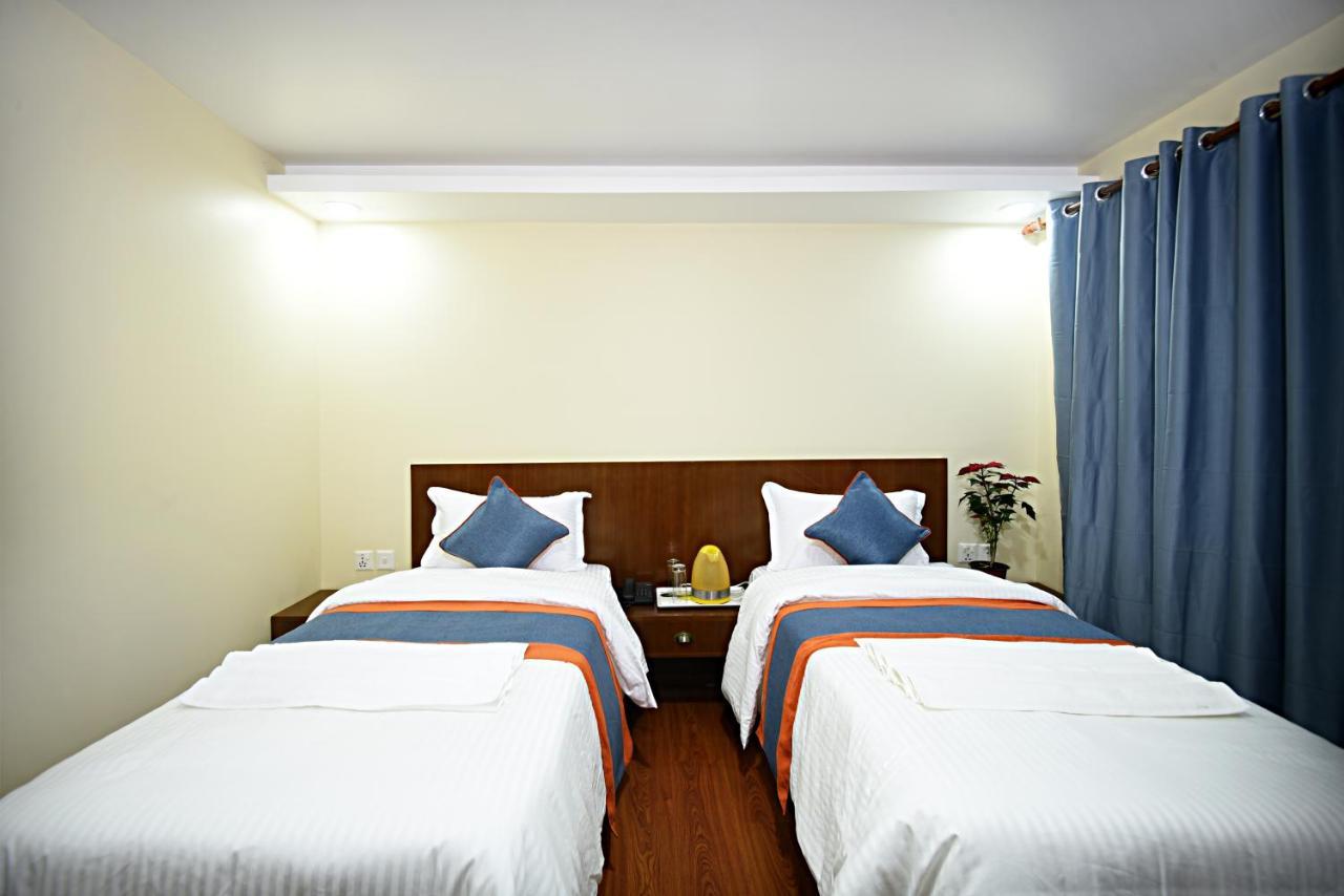Karma Hotel Nepal Катманду Екстер'єр фото