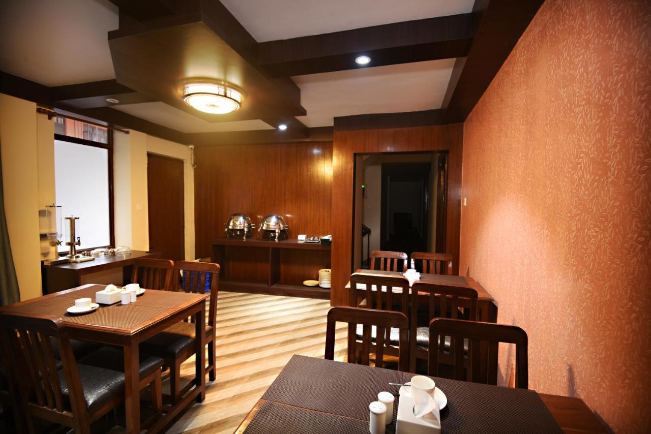Karma Hotel Nepal Катманду Екстер'єр фото